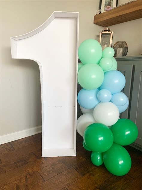 hole in one balloons